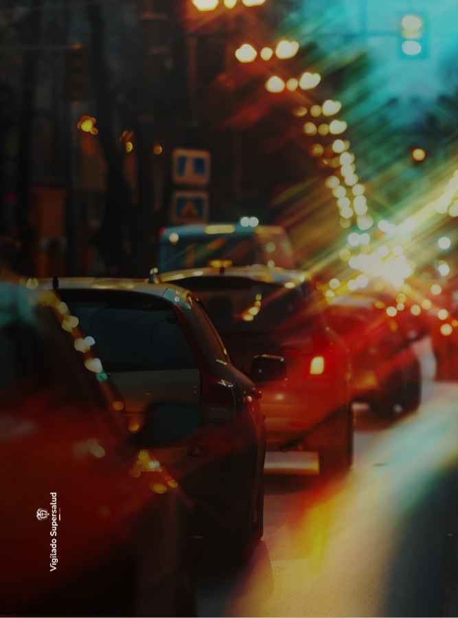 Calle con carros