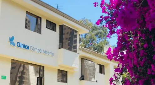 Clínica Campo Abierto, centro médico especializado en salud mental en Colombia