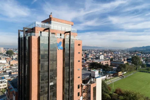 Clínica Visionía con equipo humano comprometido con la excelencia en salud